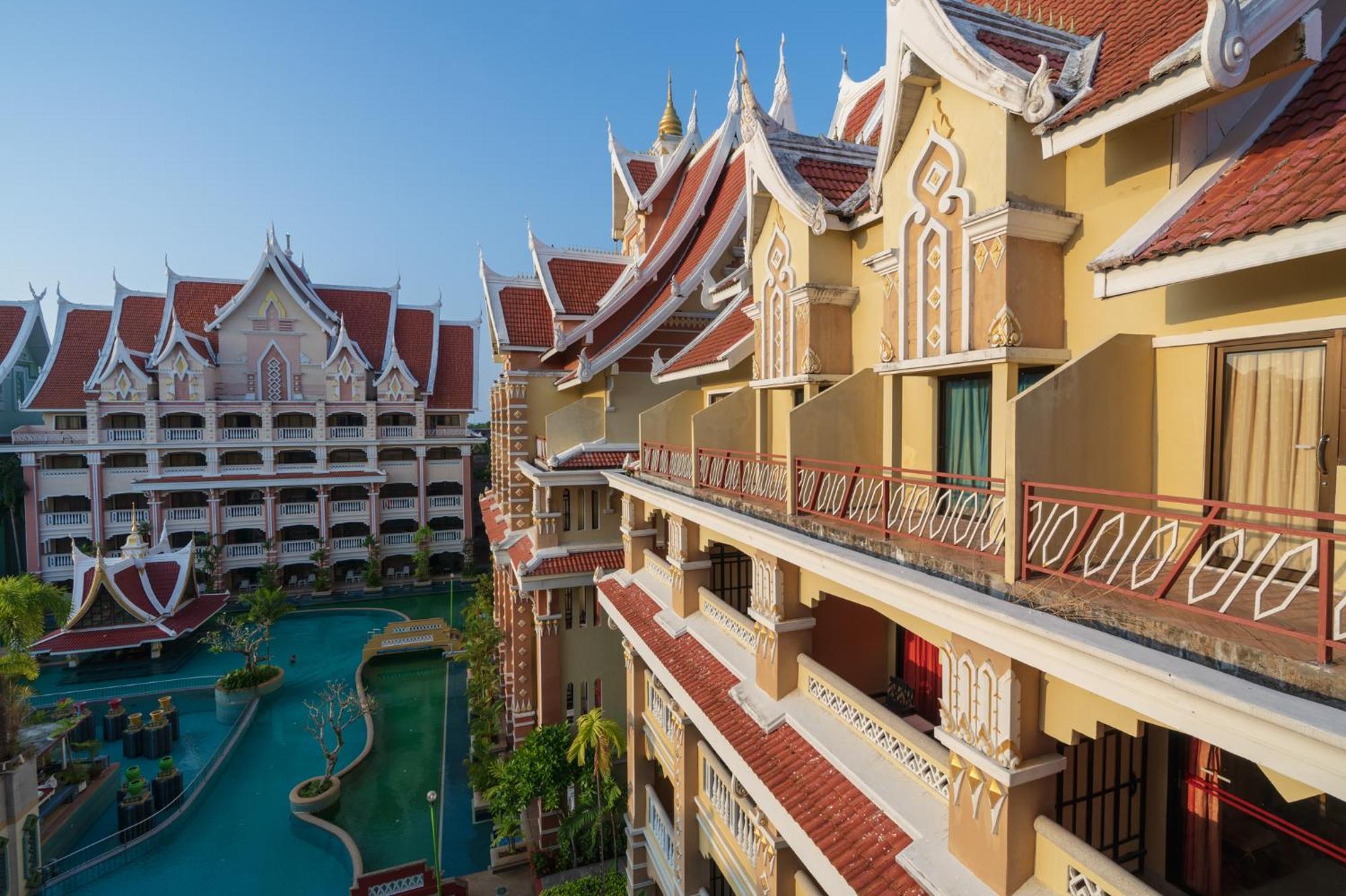 Ao Nang Ayodhaya Palace Beach Resort - Sha Plus Certified מראה חיצוני תמונה
