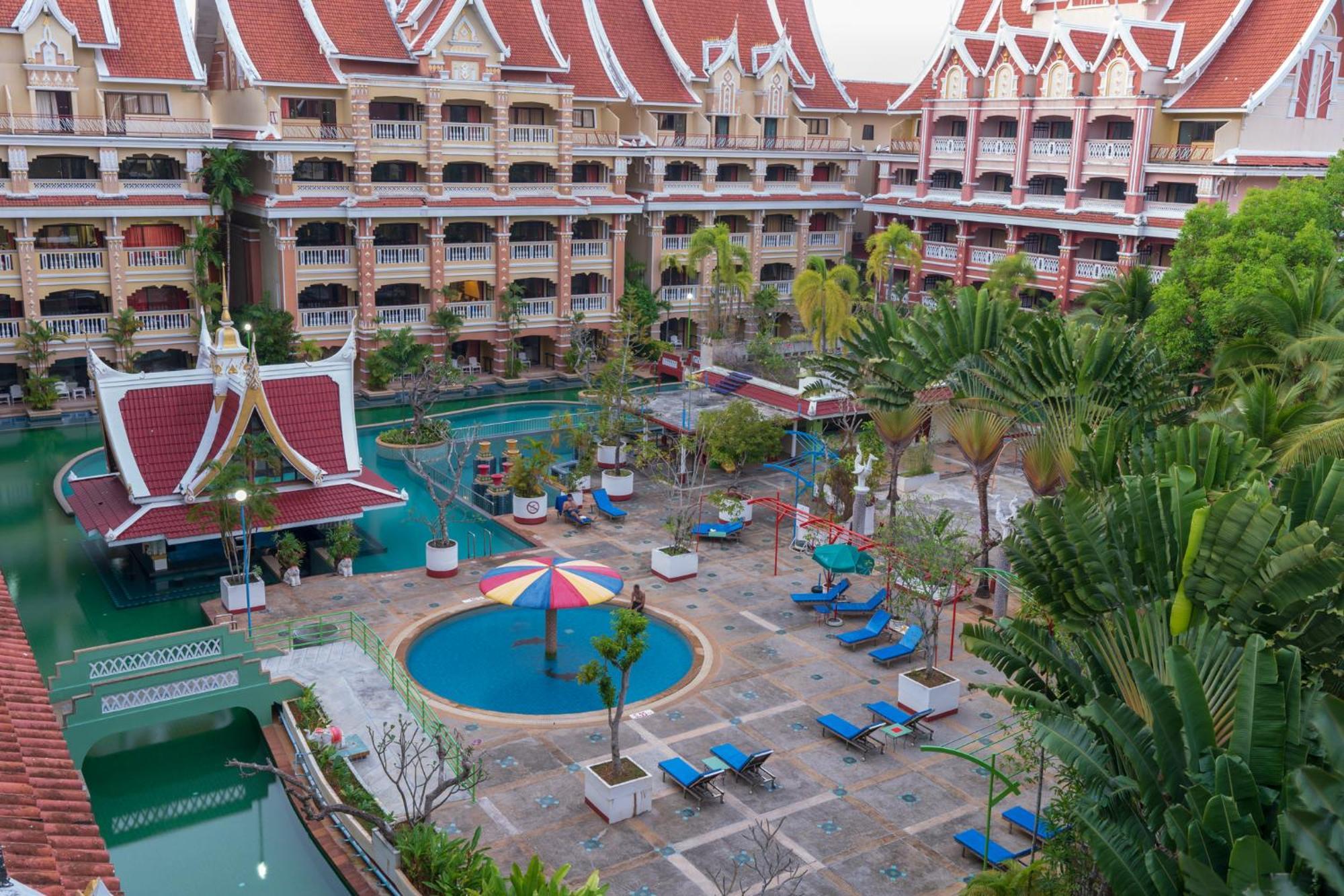 Ao Nang Ayodhaya Palace Beach Resort - Sha Plus Certified מראה חיצוני תמונה