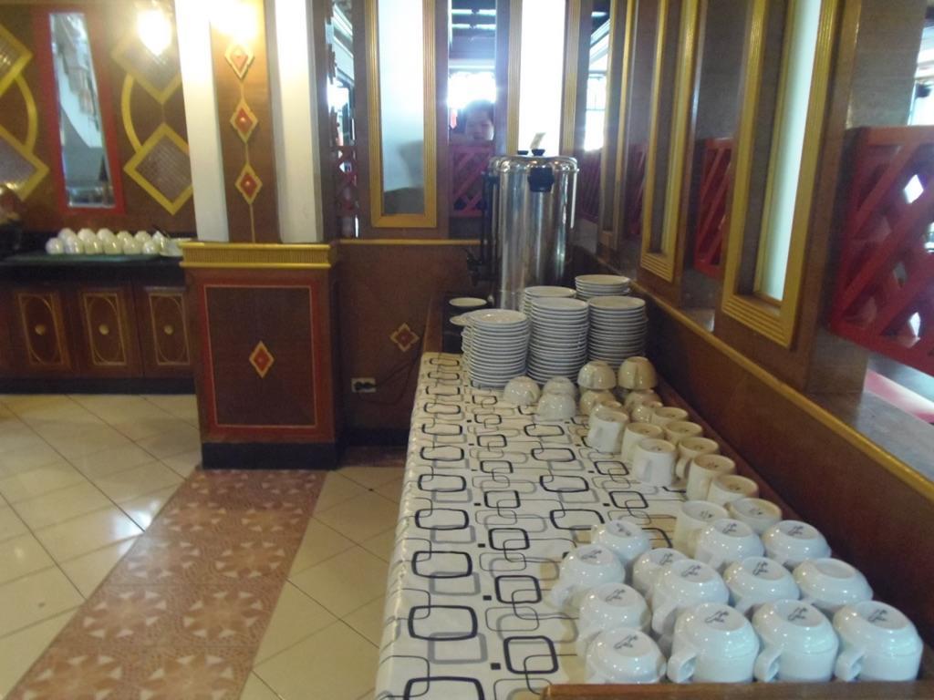 Ao Nang Ayodhaya Palace Beach Resort - Sha Plus Certified מראה חיצוני תמונה